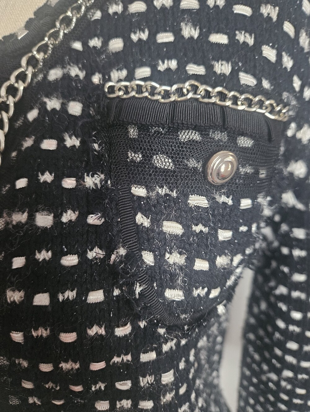 WHITE HOUSE BLACK MARKET Tweed Chain-Trim Cardigan Jacket Black & White | SZ M - Picture 7 of 13